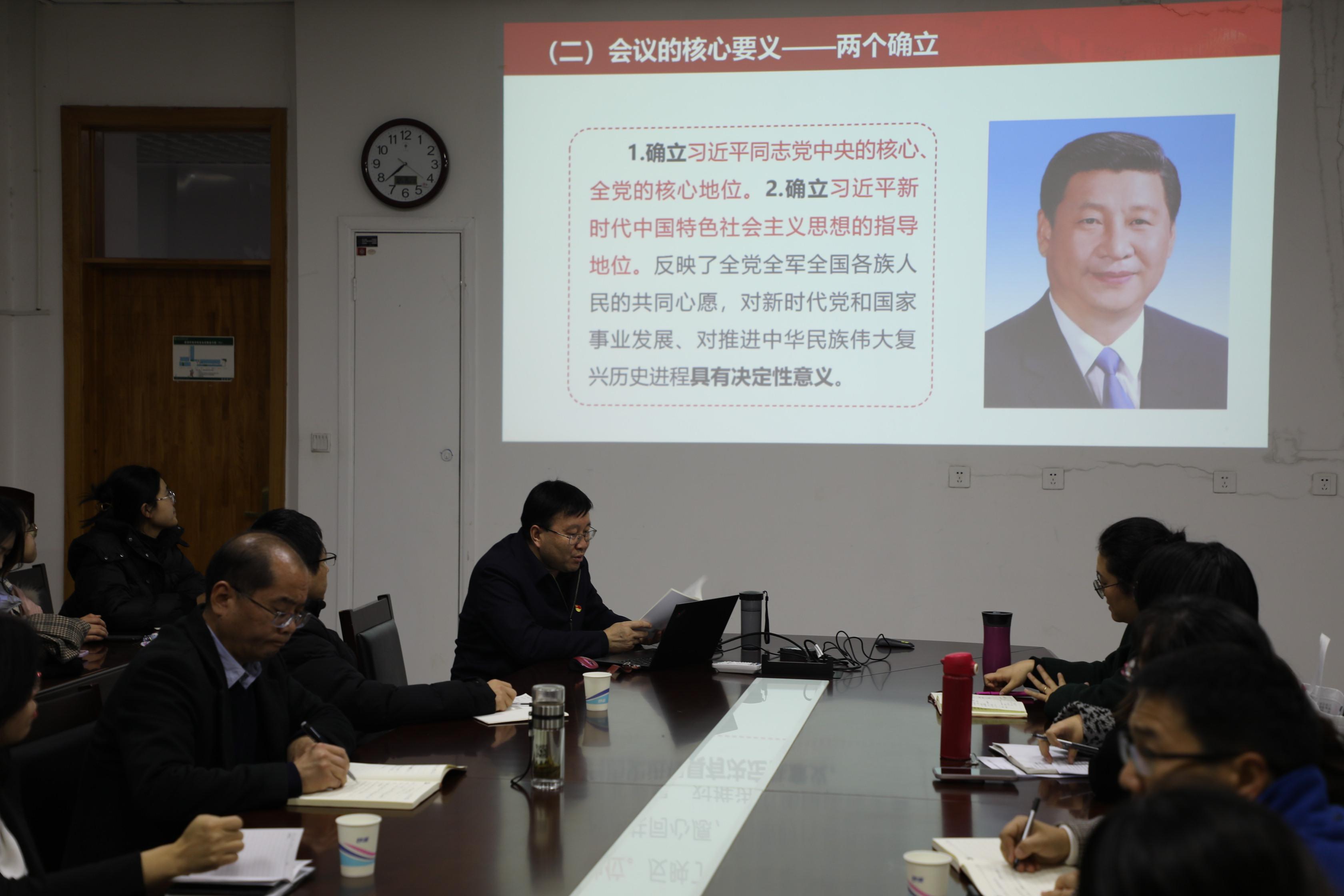 f6ad558f12cb4c648502c7360286961f.jpg f6ad558f12cb4c648502c7360286961f.jpg