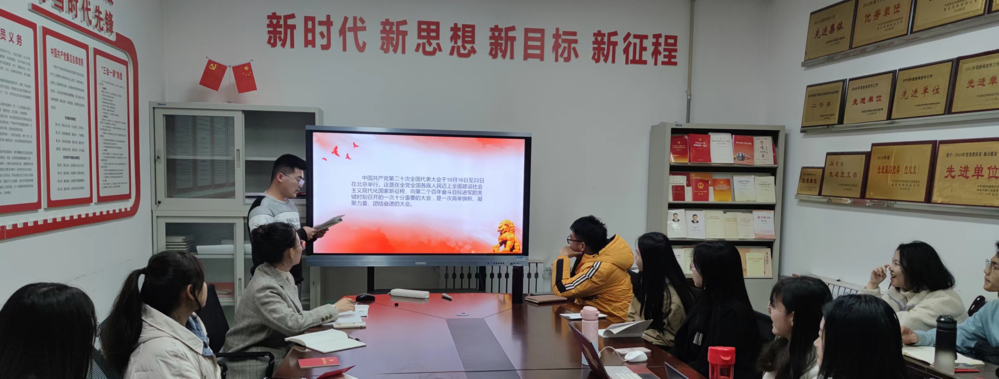 b83c86a239a641bc842b3060ccf6afbc.jpg b83c86a239a641bc842b3060ccf6afbc.jpg