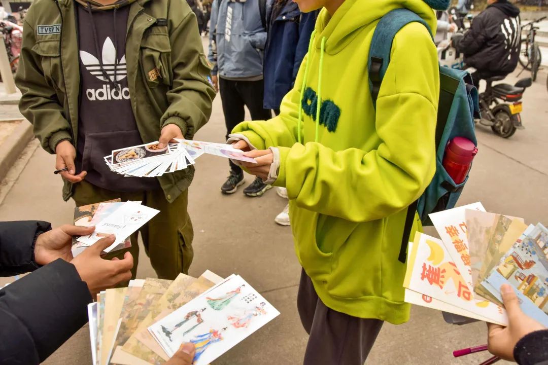 3324e8e246c04b88af83914e86f64a6a.jpg 3324e8e246c04b88af83914e86f64a6a.jpg