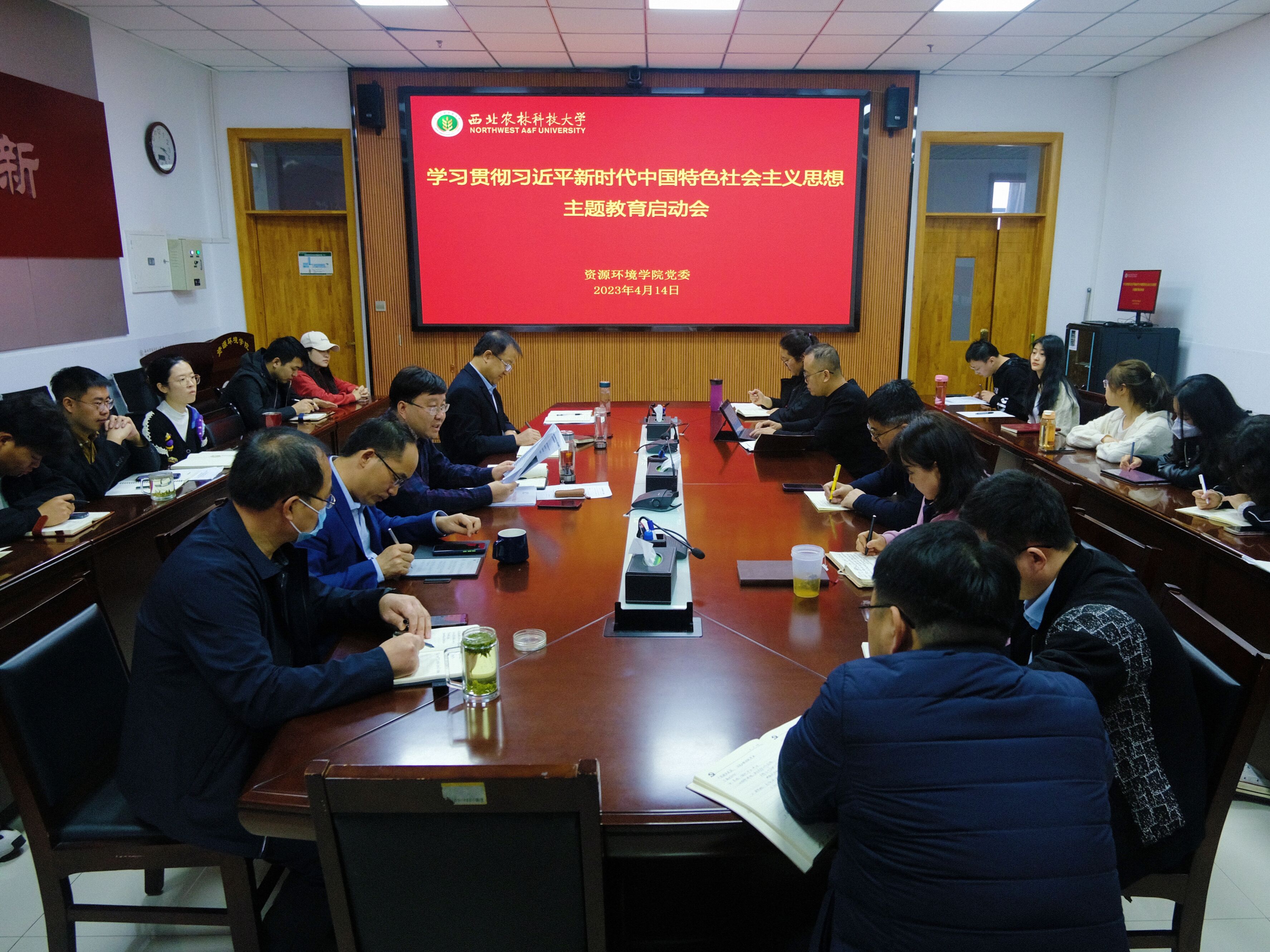 21a8c9cff5104286b954956a6fd0c45b.jpg 21a8c9cff5104286b954956a6fd0c45b.jpg