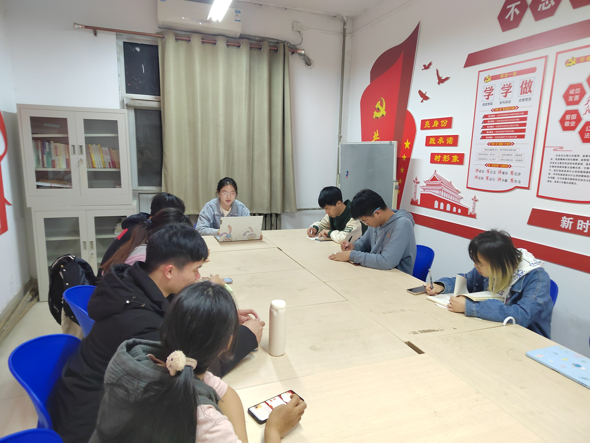 4833d688fd374a67acef48736609e890.png 4833d688fd374a67acef48736609e890.png