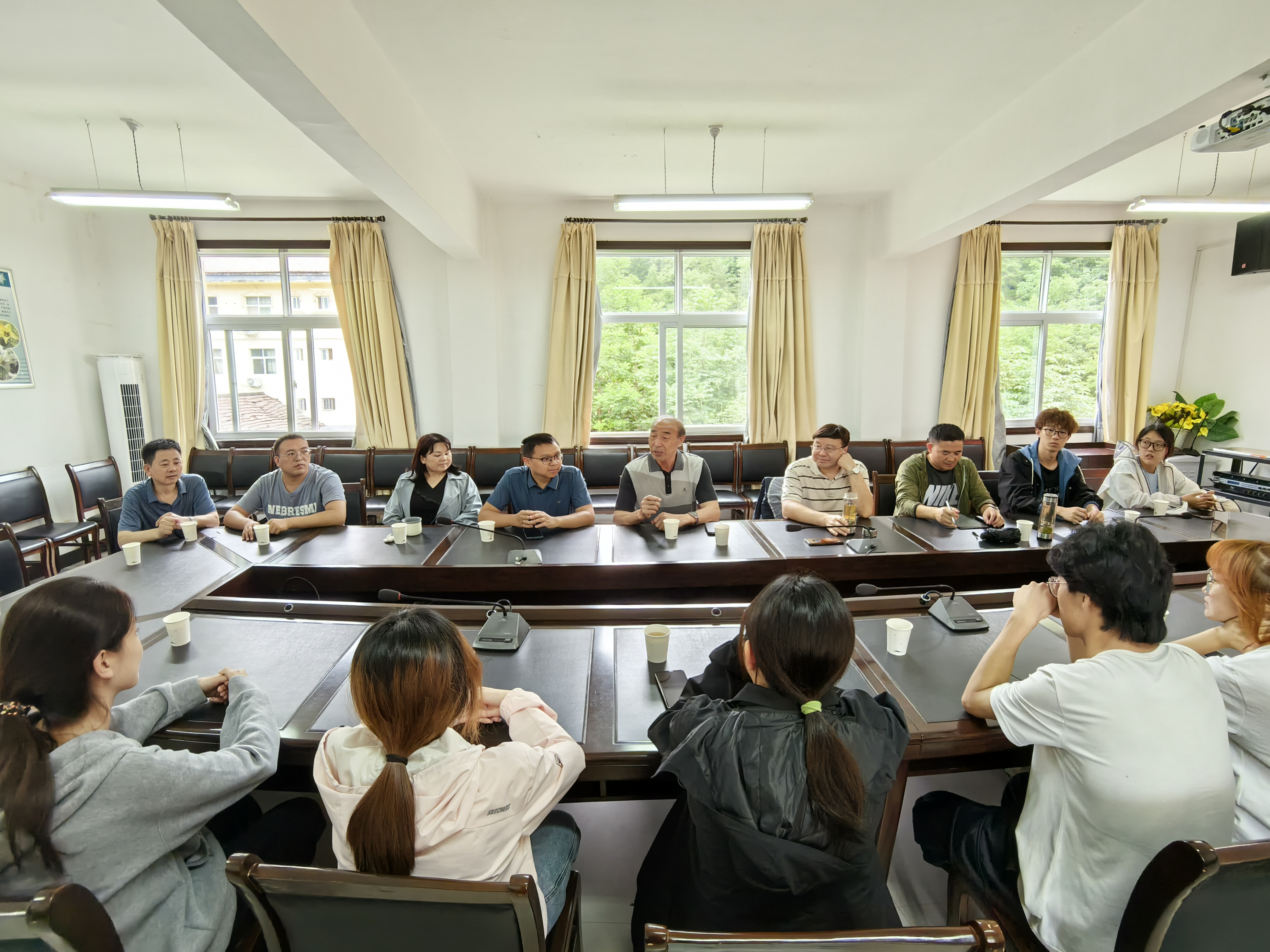 c806d47ced31446a955bdd364d17243e.jpg c806d47ced31446a955bdd364d17243e.jpg