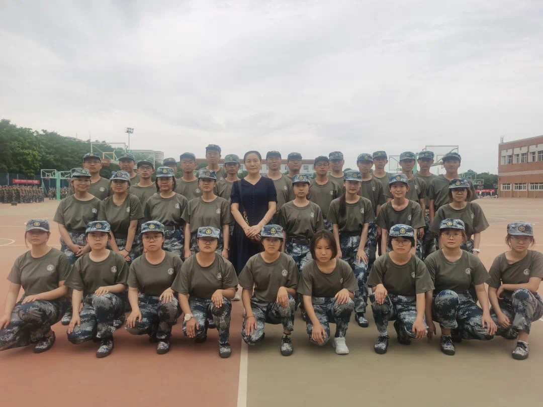 cb92231137e0490587d5bc6e02ceebc1.png cb92231137e0490587d5bc6e02ceebc1.png