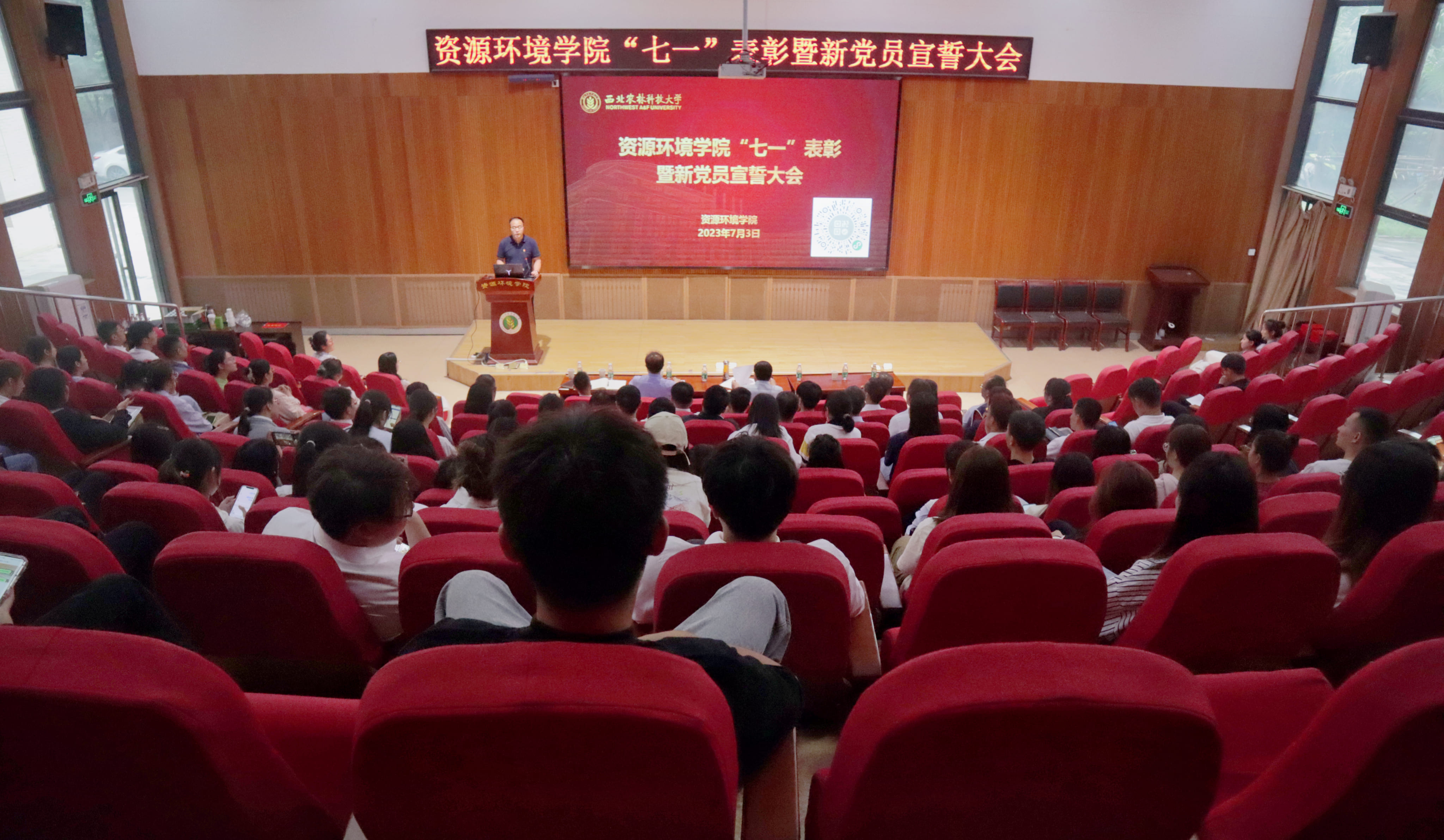 ebdfddc483b2427397ea3f30cec8b52c.jpg ebdfddc483b2427397ea3f30cec8b52c.jpg